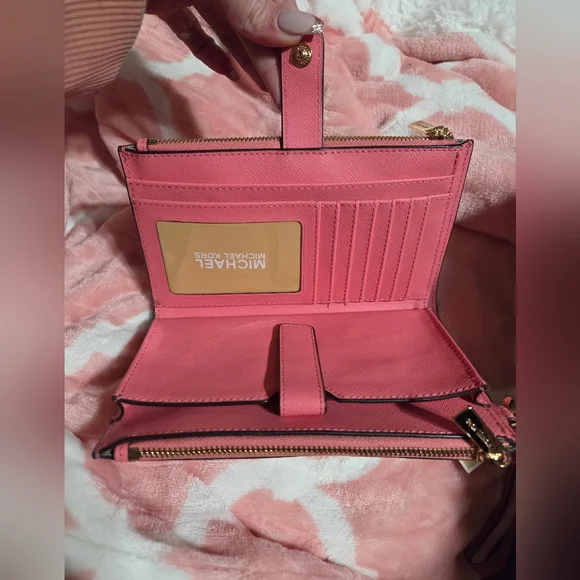 Michael Kors Large Double Zip Jet Set Wristlet Wallet. NWT. - Picture 5 of 8